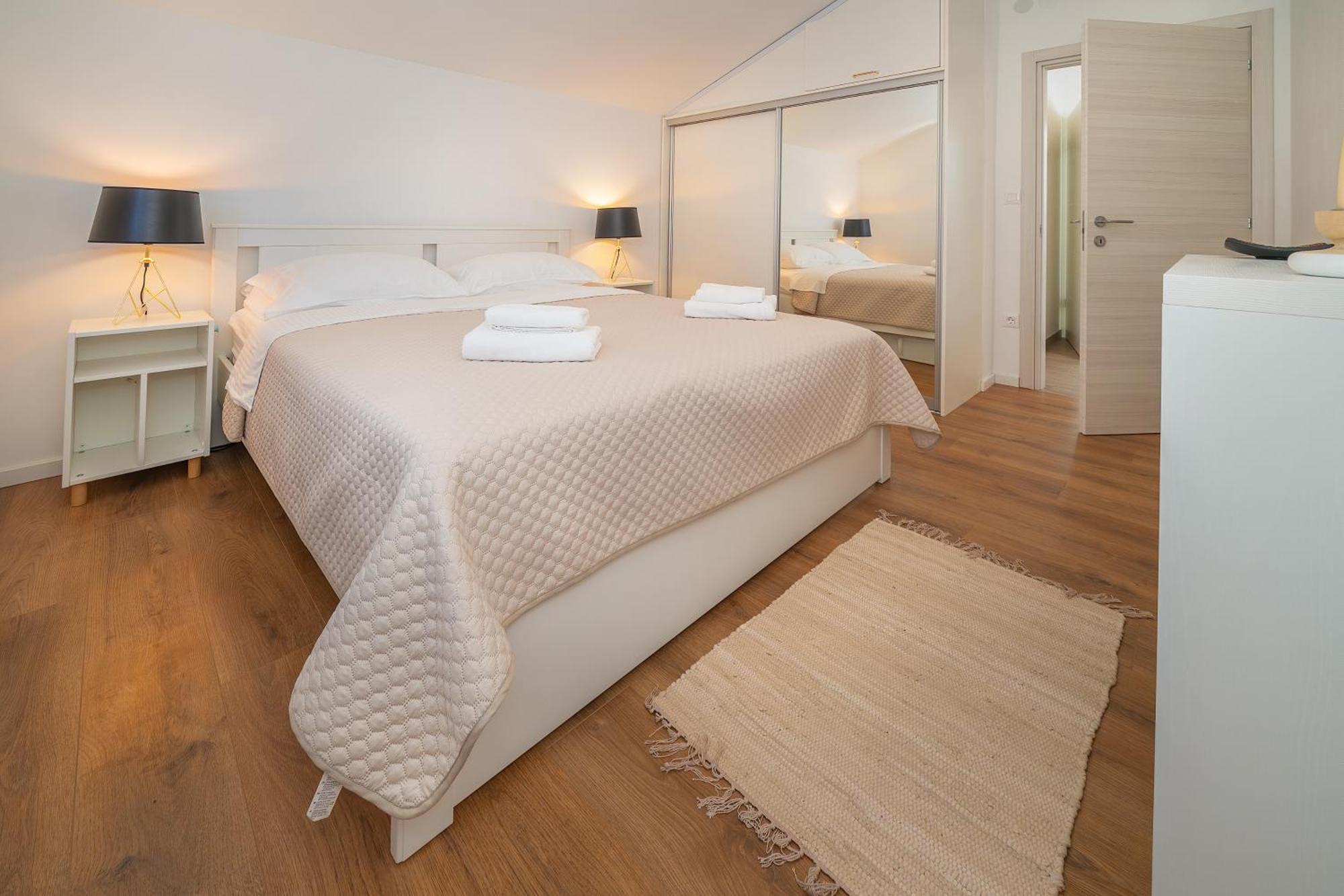 Poolside Apartments Anabella Baška Exteriör bild